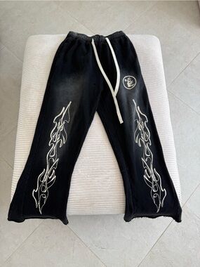 HELLSTAR FLAME FLARED JOGGERS